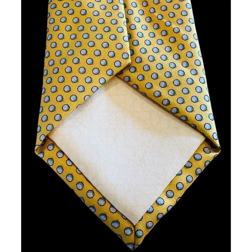 Vineyard Vines Shep & Ian Martha's Vineyard Yellow Golf Balls 100% Silk Tie 58